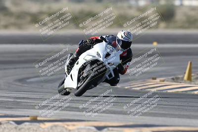 media/Jan-15-2026-Racers Edge (Thu) [[dfebeb70ab]]/3-B Group/Session 2 (Turn 11)/